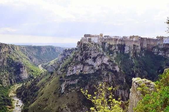 Il Pendio Lägenhet Castellaneta Exteriör bild